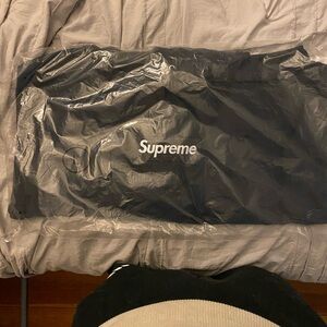 Supreme FW/25 Hooded Sweatshirt Navy Size L